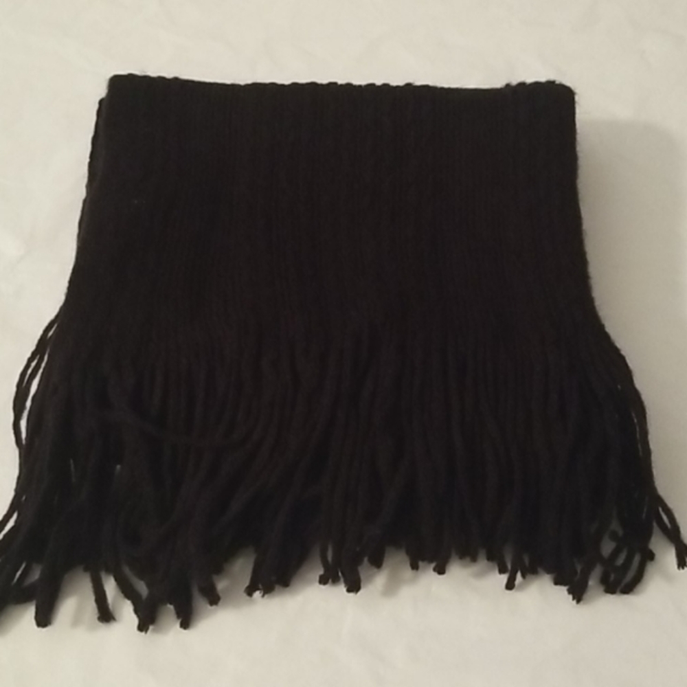 New York & Co. Scarf - Picture 3 of 4